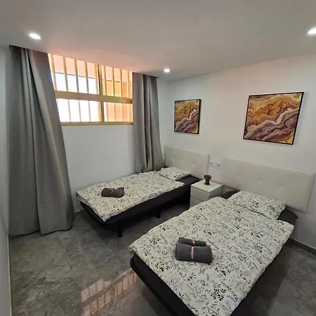 Appartamento Exclusive Eden, Marble Floor, Luxury Bathroom, Heated Pool, Close To Centre, Sea View, Balcony